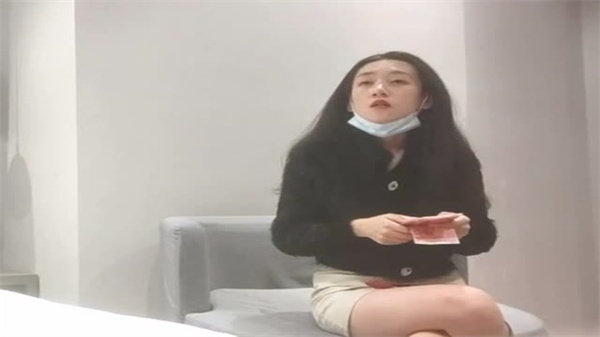 利哥探花：顶级网红大长腿，高颜值美穴被猛烈爆操内射